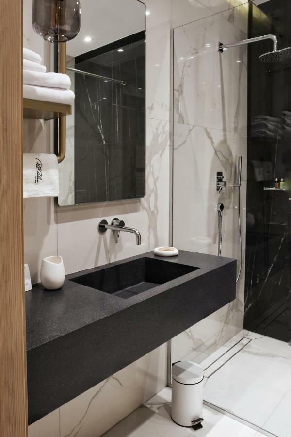 Pod Zidom Rooms Загреб Екстериор снимка